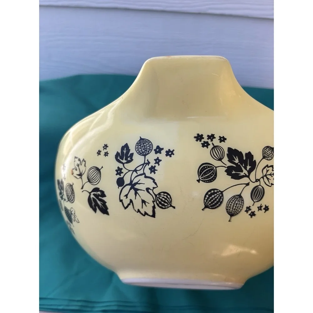 Pyrex Bowl Gooseberry Black on Yellow 4 Qt Cinderella Large Mixing Bowl #444